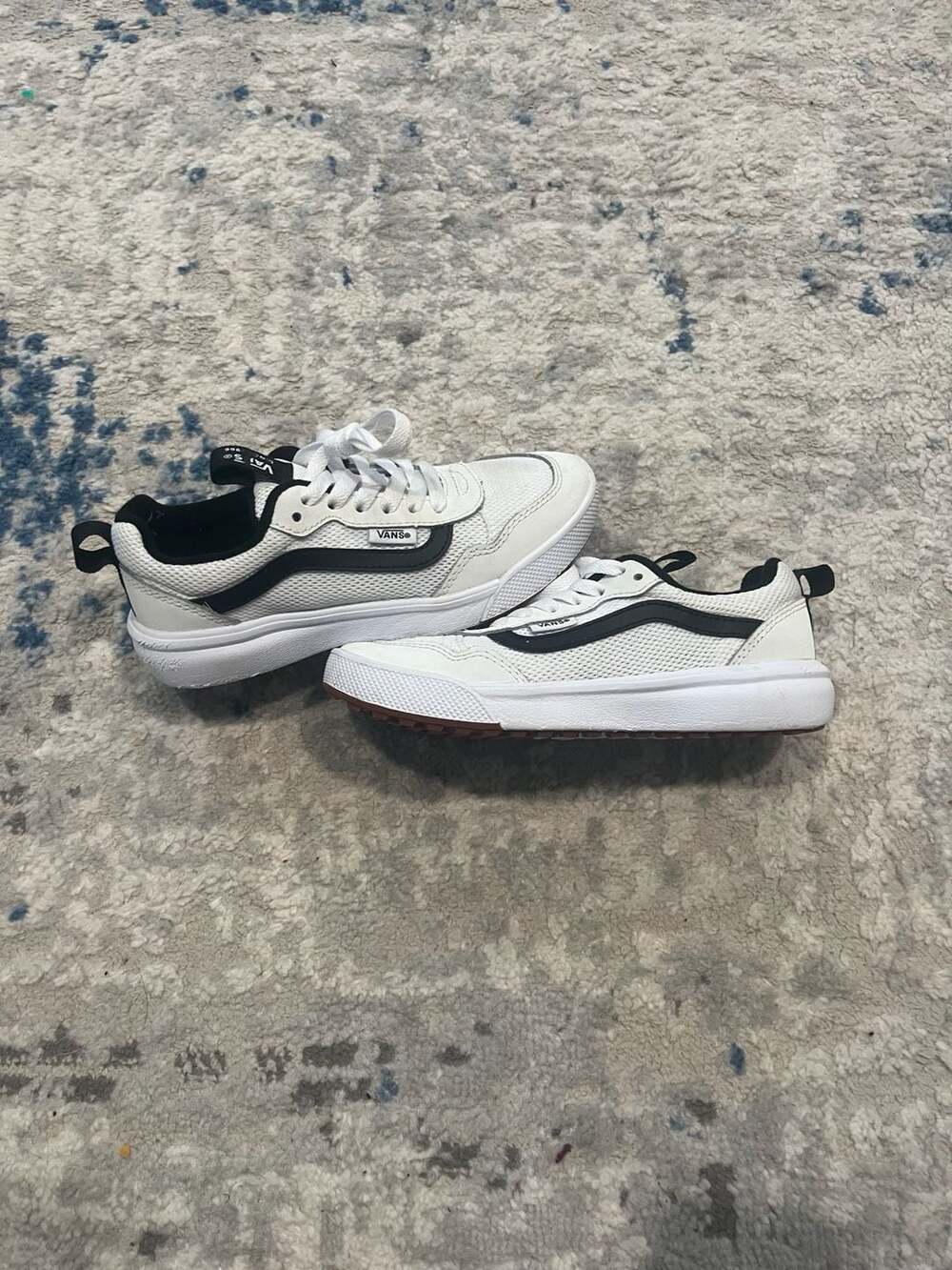 Vans Range EXP Sneakers White Black Mesh Kids GS 2
